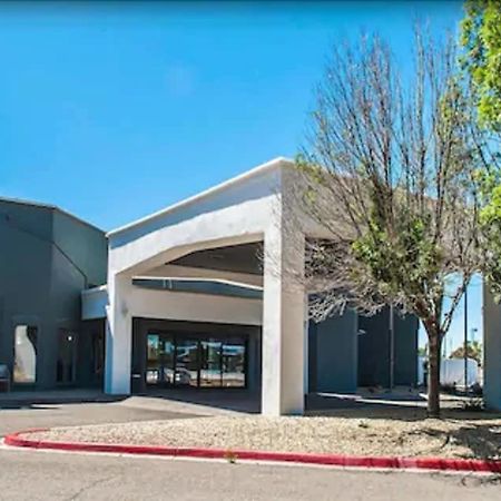 Pan American Inn And Suites Albuquerque Exterior foto